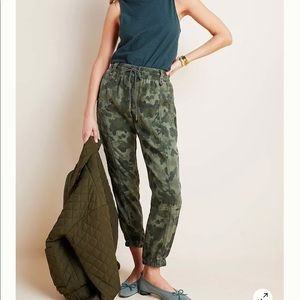 NEW Anthropologie leda utility camo joggers